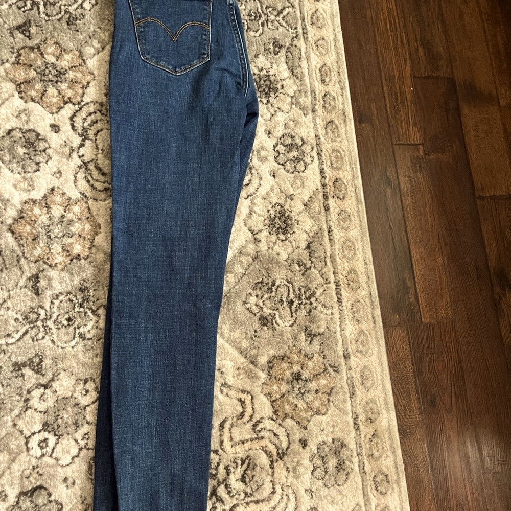 Levi’s 721 high rise skinny